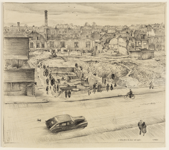 30590 Gezicht vanaf de St. Jacobsstraat in Wijk C te Utrecht op een terrein achter de Bank van Lening aan de ...